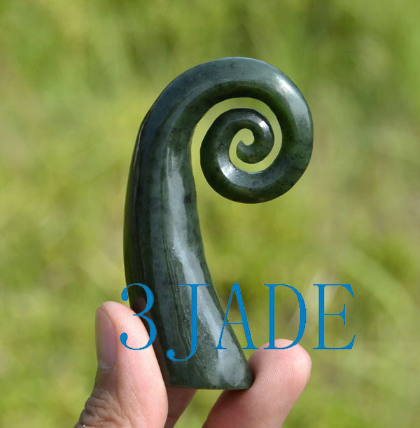 paunamu Koru sculpture
