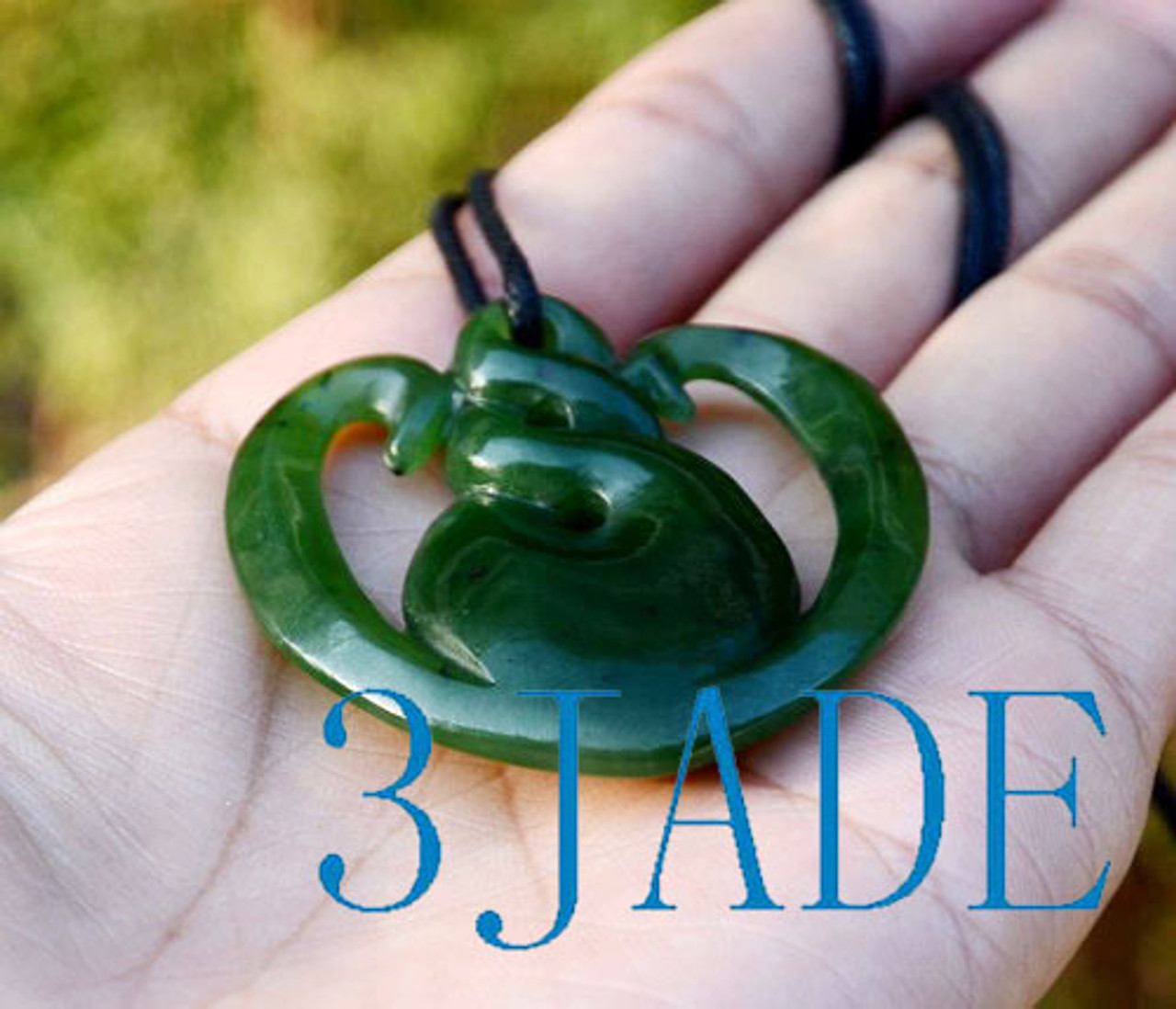 Green Nephrite Jade Twist Heart Pendant NZ Maori Style Greenstone Necklace