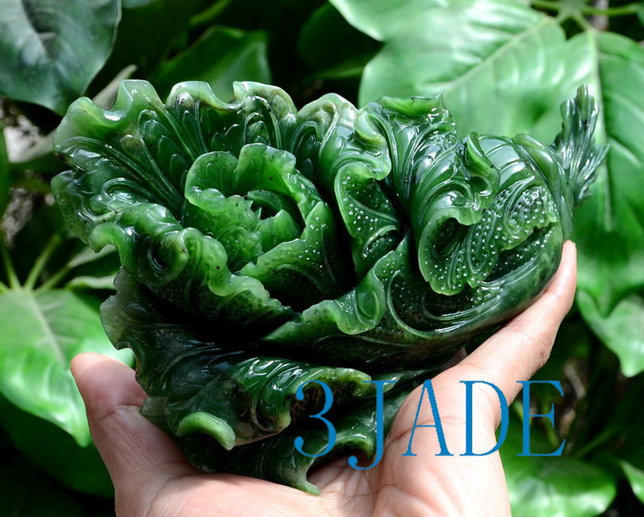 Natural Green Nephrite Jade Cabbage Sculpture Chinese Carving Statue