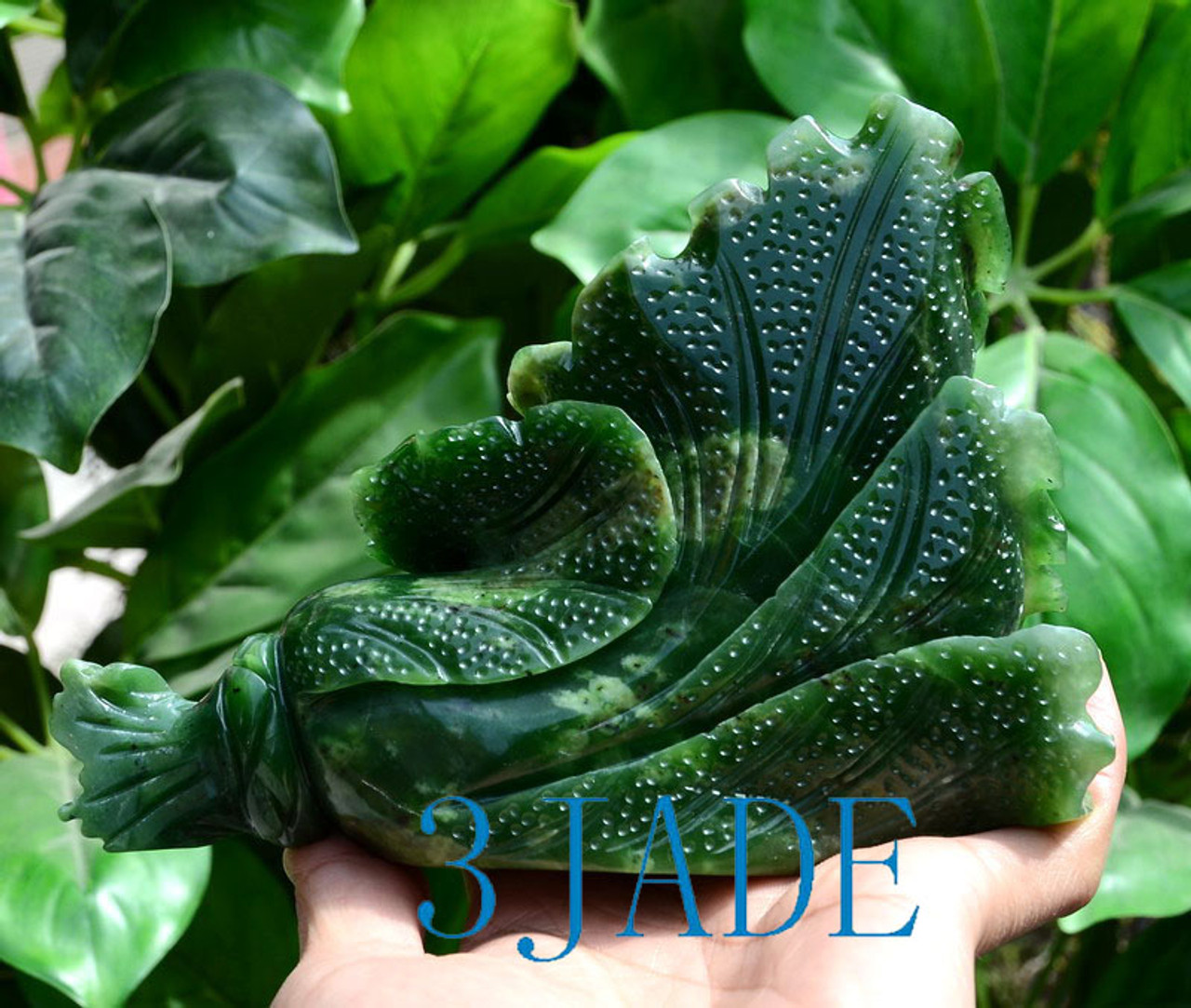 Natural Green Nephrite Jade Cabbage Sculpture Chinese Carving Statue