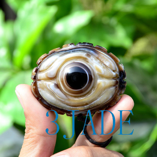 Tibetan Heaven Eye Dzi Bead