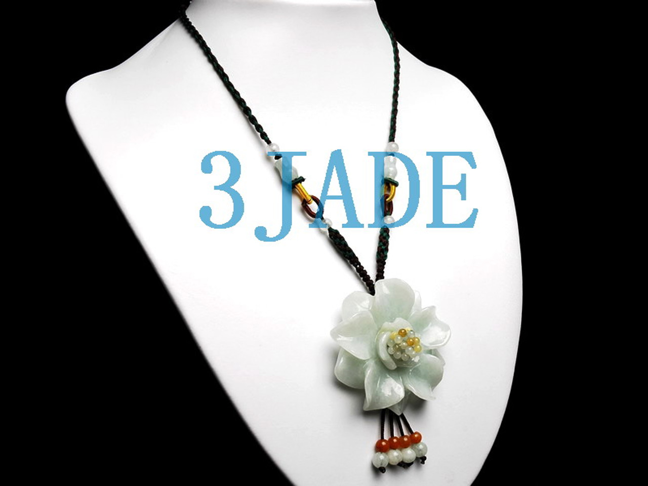 jade flower necklace