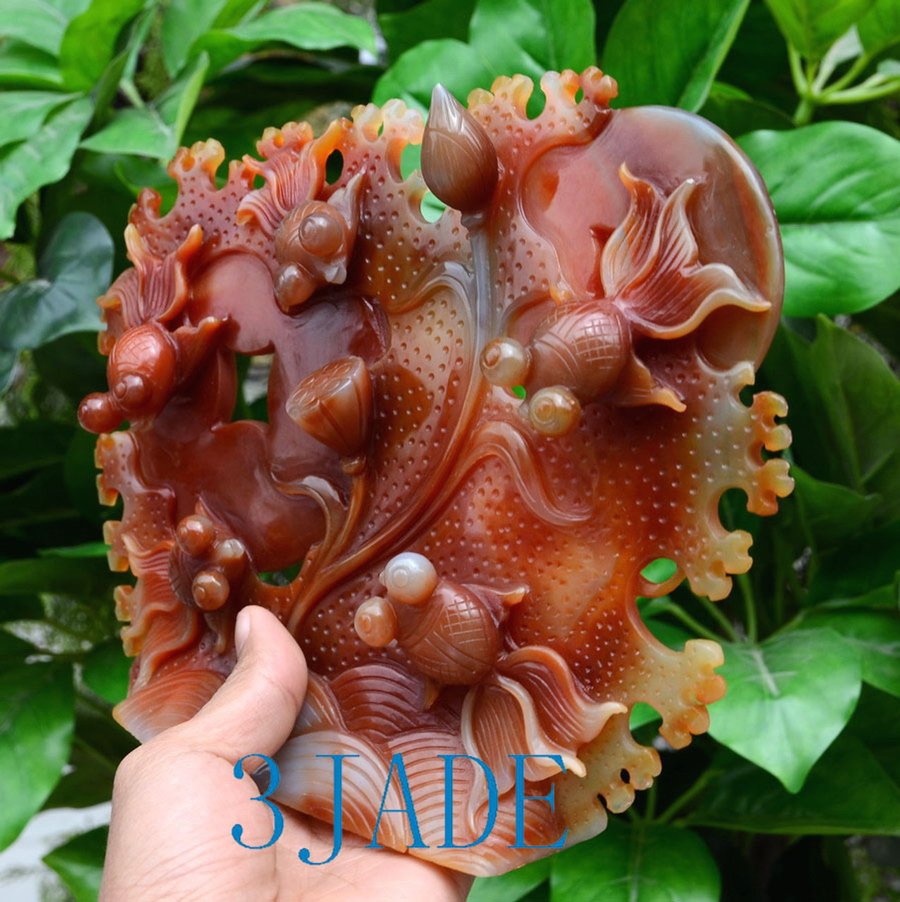 agate carving