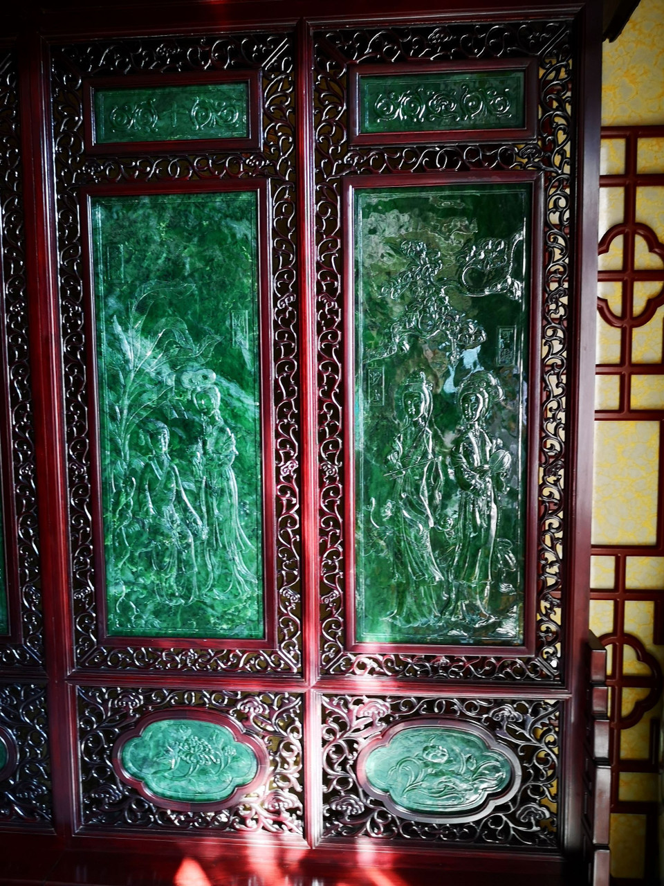 3.76m*2.66m Green Nephrite Jade Chinese Screen Set: Twelve