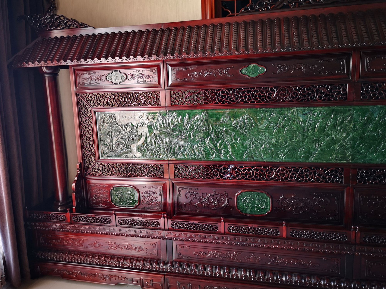 5.76m*2.50m Spinach Jade Rosewood Chinese Screen The Great Wall