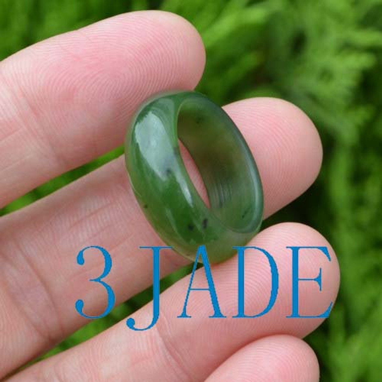 Natural Green Nephrite Jade Fine Carved Ring Size 7.5