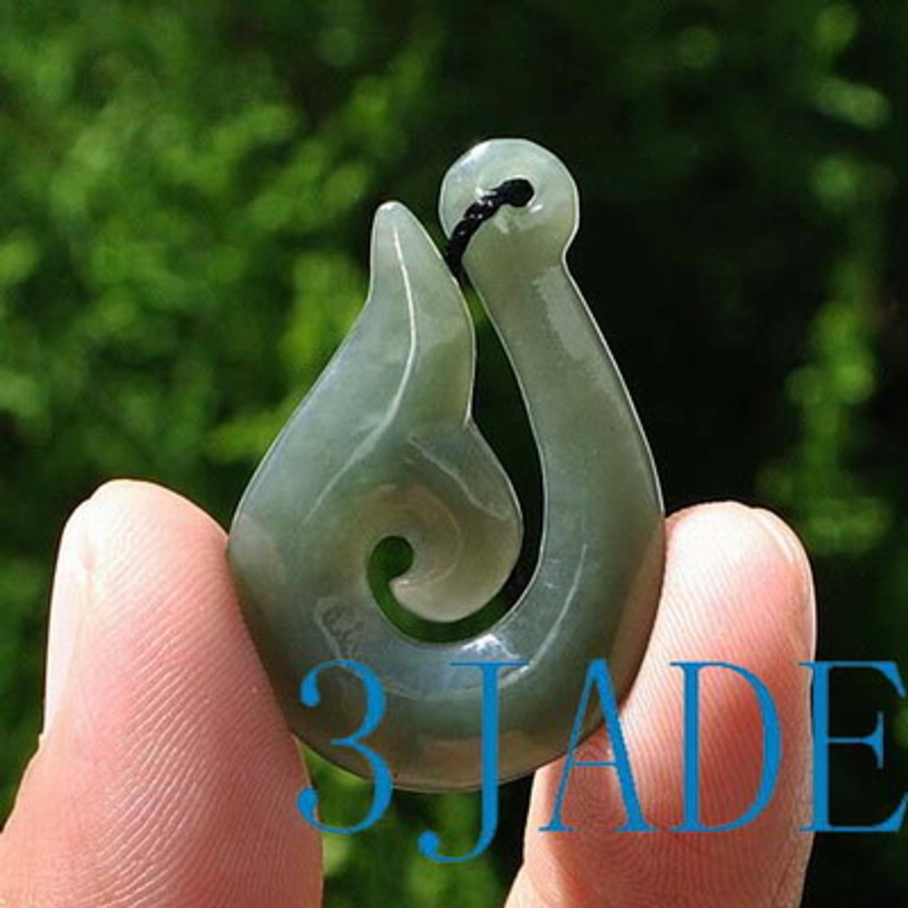 New Zealand Maori Fish Hook Hei Jade Nephrite Pendant -G012128