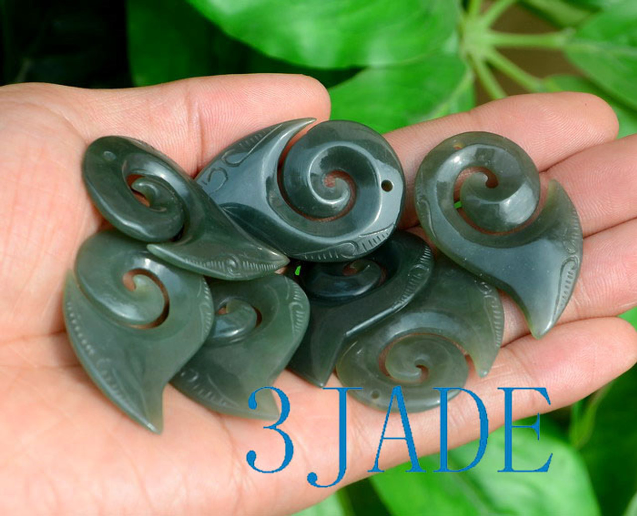jade swirl pendant necklace