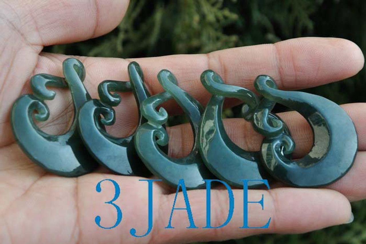 Maori jade jewelry