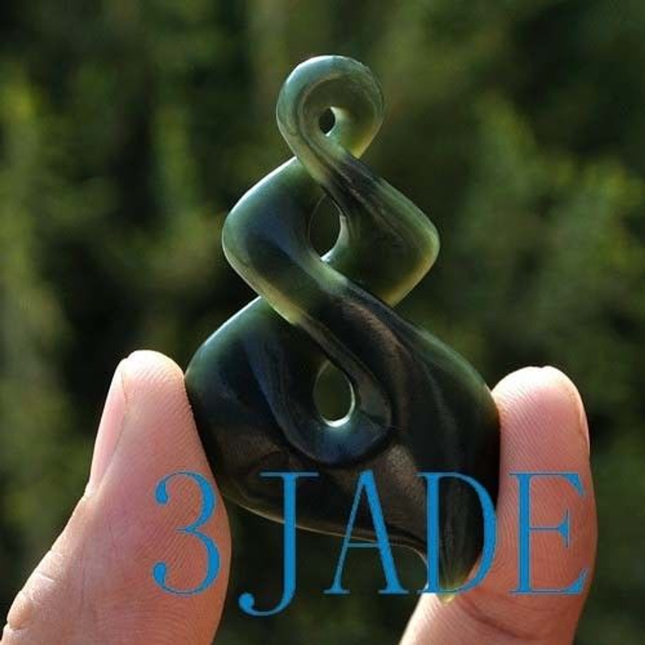 Natural Black Green Nephrite Jade Double Twist Amulet Pendant NZ Maori Style Art