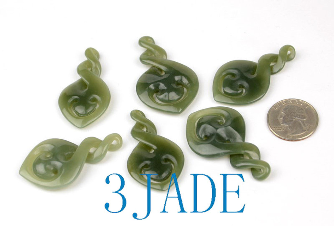 Natural Nephrite Jade Double Twist Amulet Pendant NZ Maori Style Carving / Art -G012303