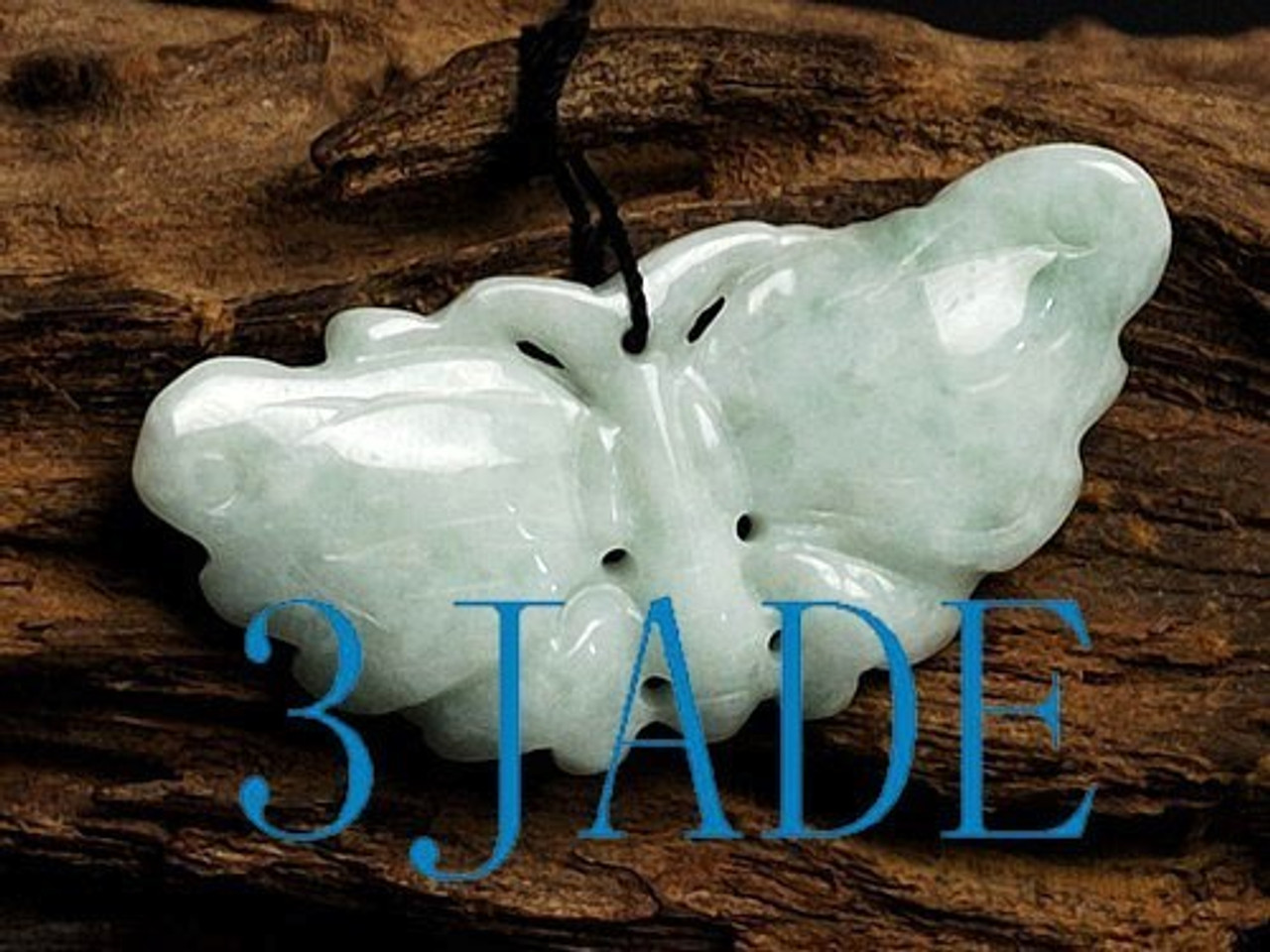 Hand Carved A Grade Natual Jadeite Jade Butterfly Figurine / Pendant