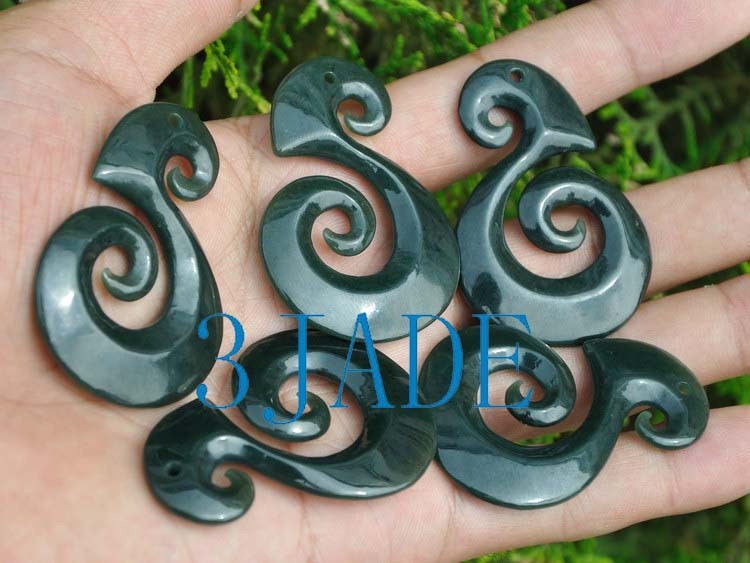 Collier Pendentif Double Koru Maori En Jade Néphrite Noir - Marque 81stgeneration, Neuf Avec étiquettes
