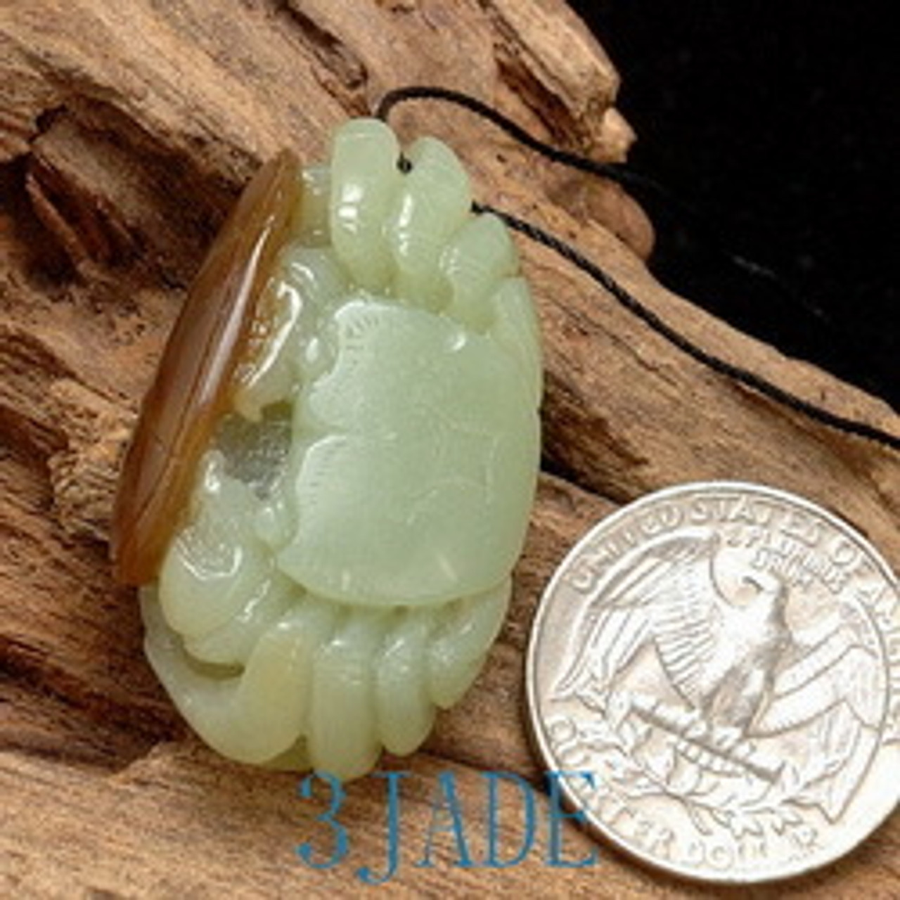 Natural Hetian Nephrite Jade Carving Pendant: Crab, w/ certificate