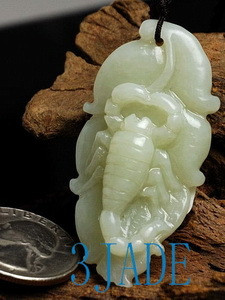 Hetian jade necklace