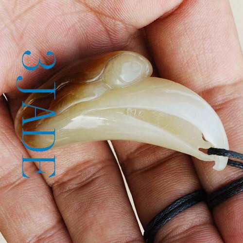 Hand Carved Natural Hetian Nephrite Jade Eagle Pendant / Carving -G020370