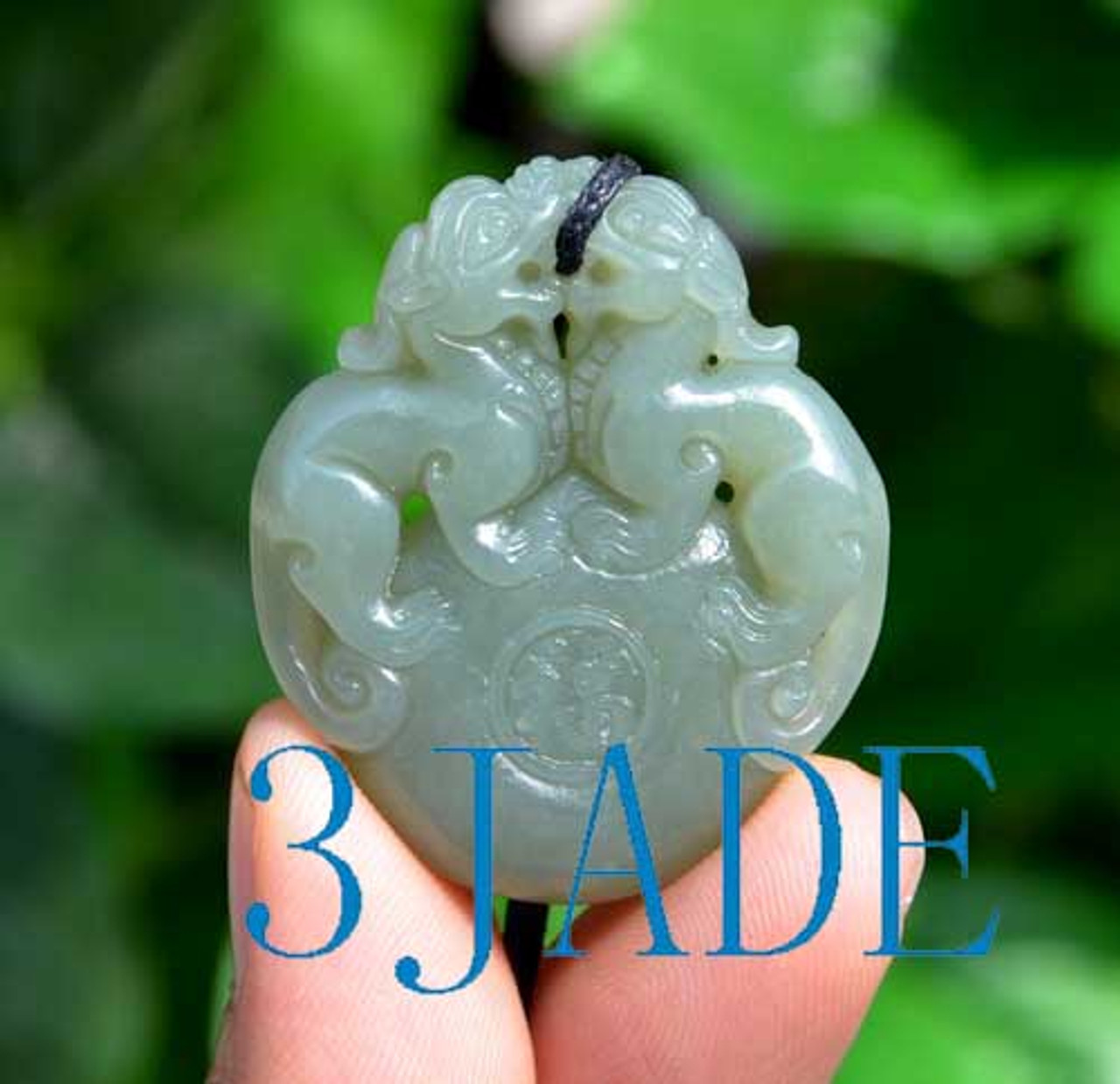 jade foo dog pendant