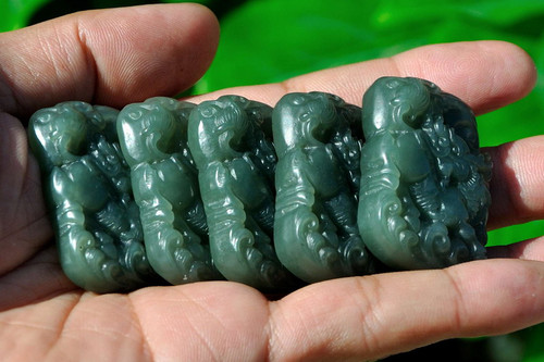 Natural Nephrite Jade Pixiu Pendant / Feng Shui Pi Yao Necklace