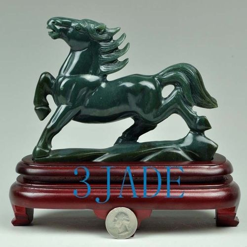 animal horse statue