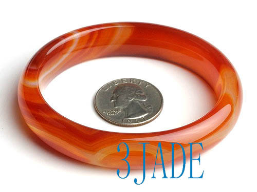 oval shape striped red agate bangle