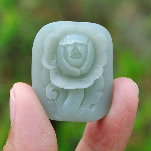 jade flower pendant