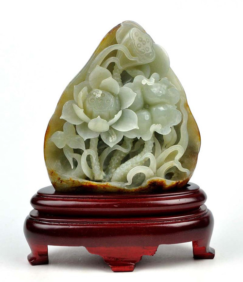 Hetian jade carving