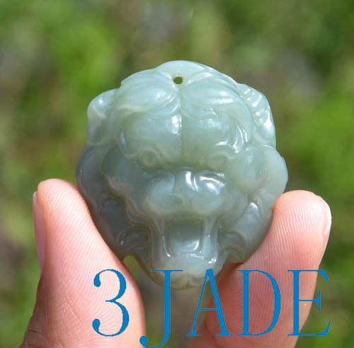 Jade Foo Dog Pendant