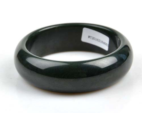 black jade bangle