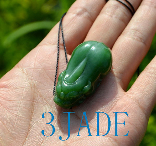 Green Nephrite Jade Pixiu Pendant 