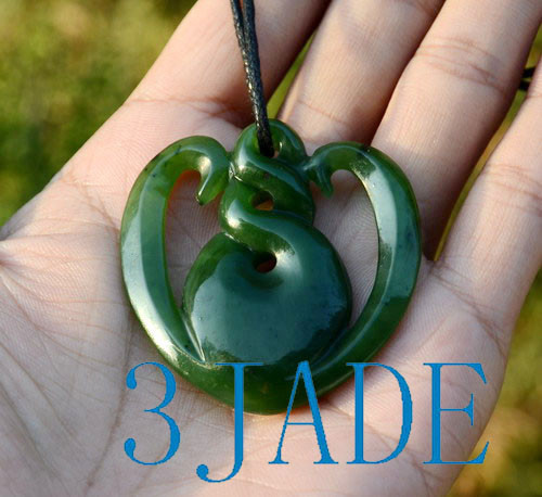 Green Nephrite Jade Twist Heart Pendant NZ Maori Style Greenstone Necklace