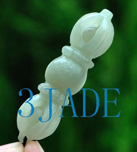 Nephrite Jade Buddhist Ritual Amulet / Auspicious Vishwa Vajra / Pendant