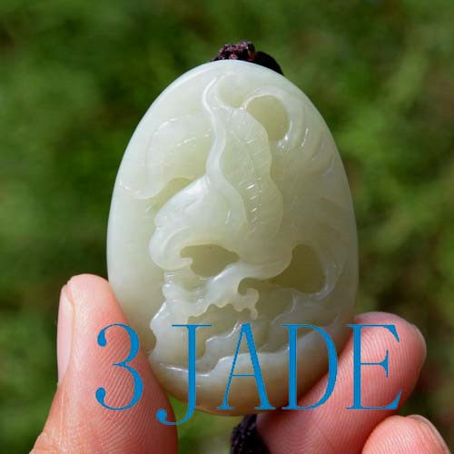 Hetian jade eagle pendant