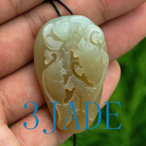 Natural Hetian Nephrite Jade Carving: Fish Pendant, w/ Certificate -G020399