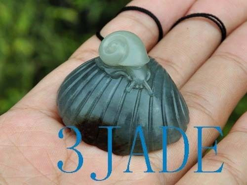 Hand Carved Natural Hetian Nephrite Jade Snail Pendant,  w/ certificate