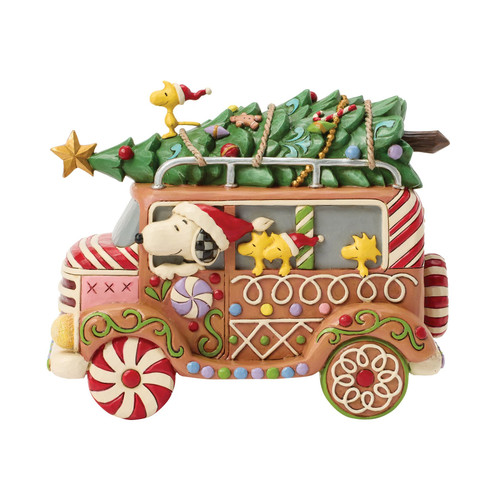Peanuts Snoopy Gingerbread Joyride 5.7" Tall Figurine Peanuts Snoopy Gingerbread Joyride 5.7" Tall Figurine