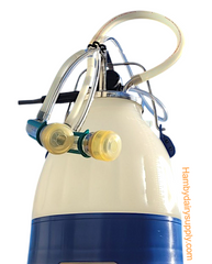 1 Goat Top Flow Z Bucket Milker Full Size Goats - Poly Bucket