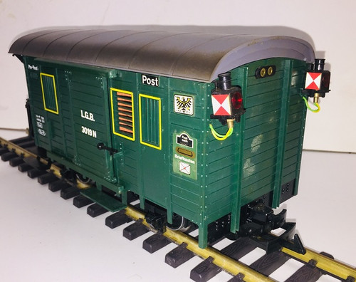 LGB 45 year old 5 piece Train + real German Kero Signal Light