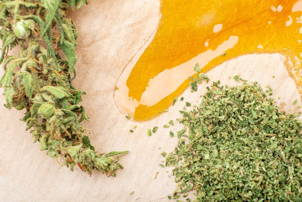 Getting Your THCA “Dab On”: Is Dabbing THCA Safe to Do?
