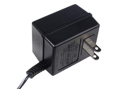 SONY TCM-5000EV ACアダプター　箱、付属品付　カセットプレーヤー SONY TCM-5000EV ACアダプター 箱、付属品付 カセットプレーヤー 2025