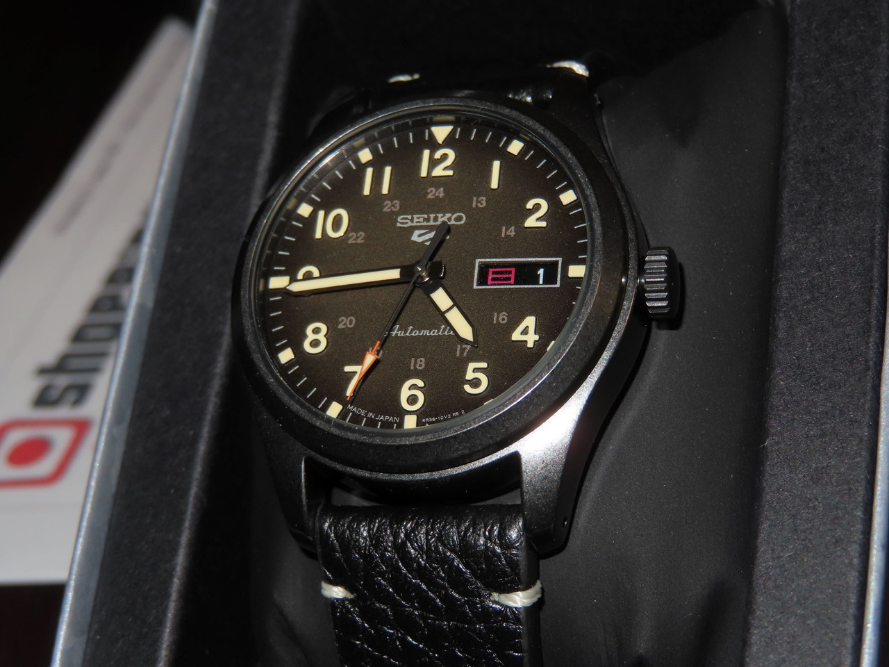 seiko 5 sports military