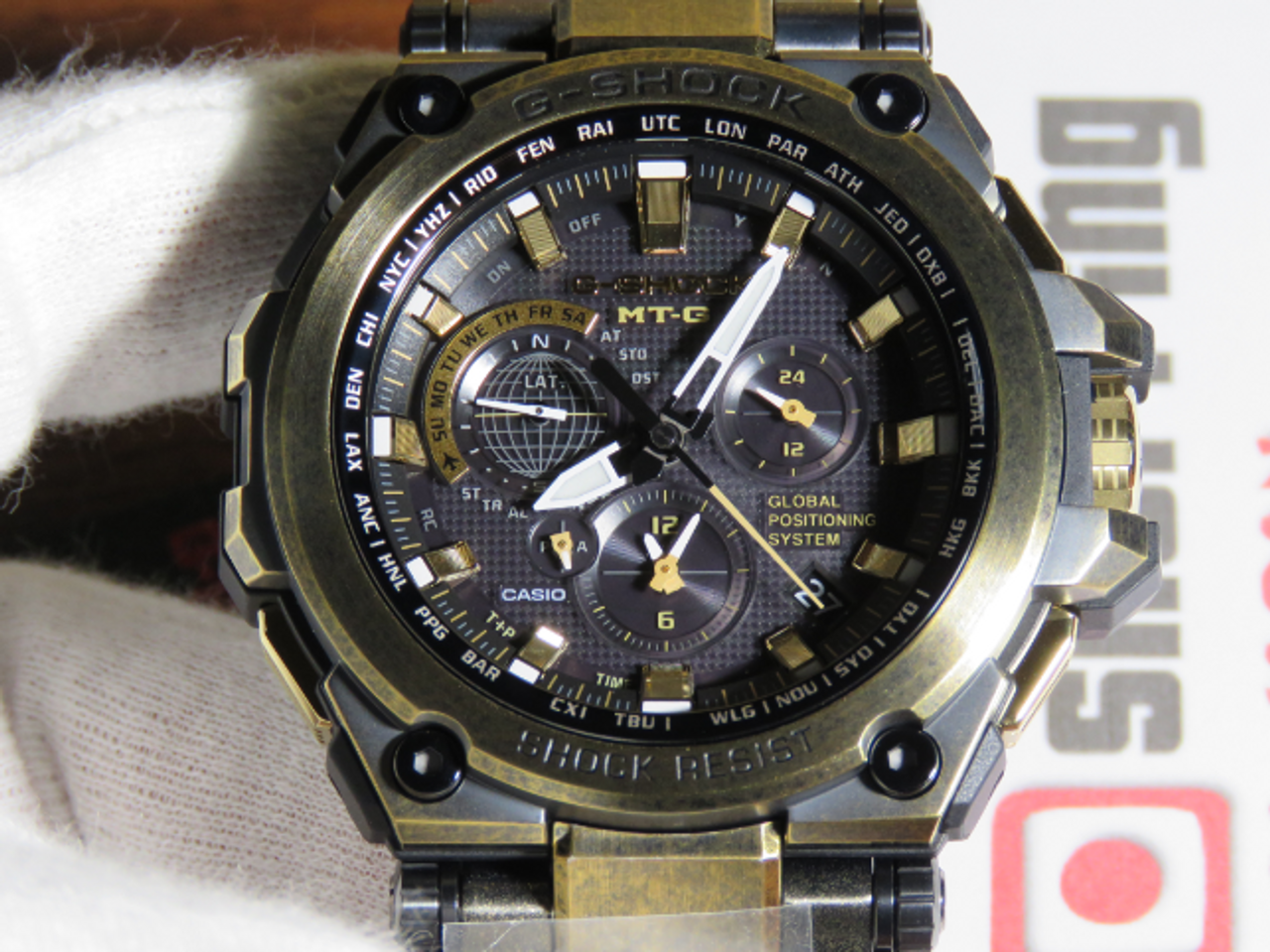 G-Shock Metal Twisted 2015 Baseworld MTG-G1000BS