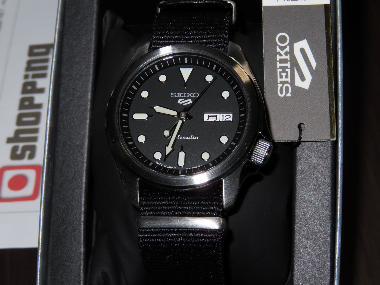 seiko 5 gray dial