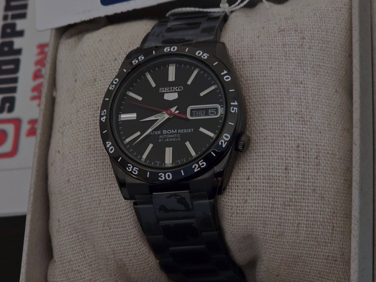 Seiko 5 Black Automatic 21 Jewels 50m SNKE03 | SNKE03K1