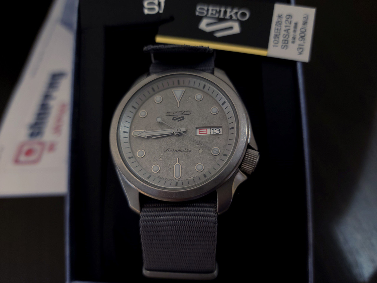 Seiko 5 Cement Dial SBSA129 (Japan Made version Kanji)