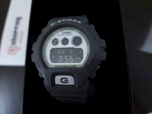 G-Shock Hidden Glow Series DW-6900HD-8JF