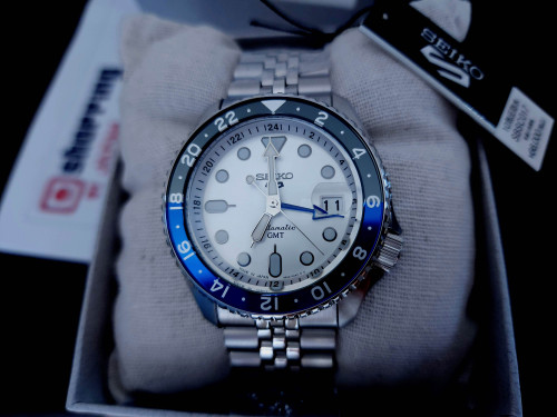 Seiko GMT 5 Sports Field SBSC009 (Japan Exclusive