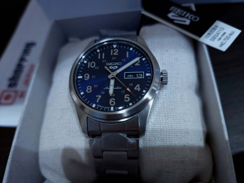 Seiko 5 military 美品 Seiko 5 Sports SRPJ11K1 Field Street Style Full Black