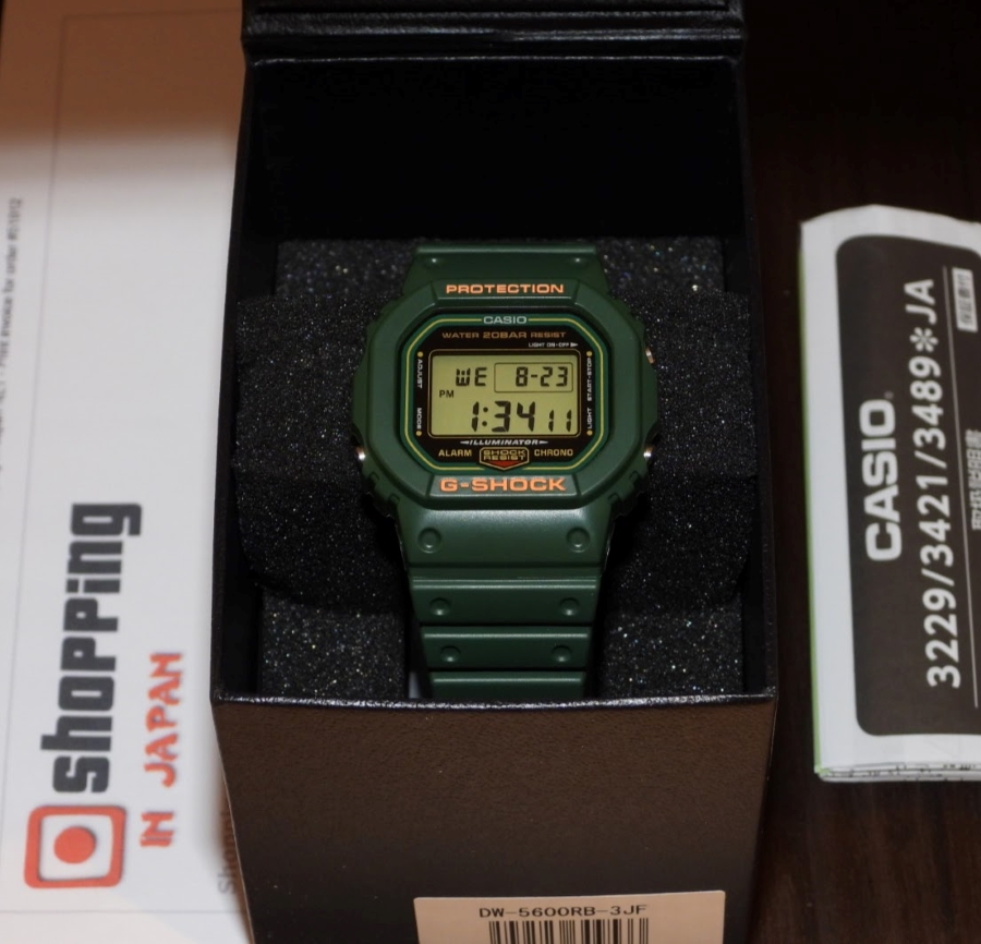 送料関税無料 G-SHOCK DW-5600RB-3DR 緑 グリーン 復刻