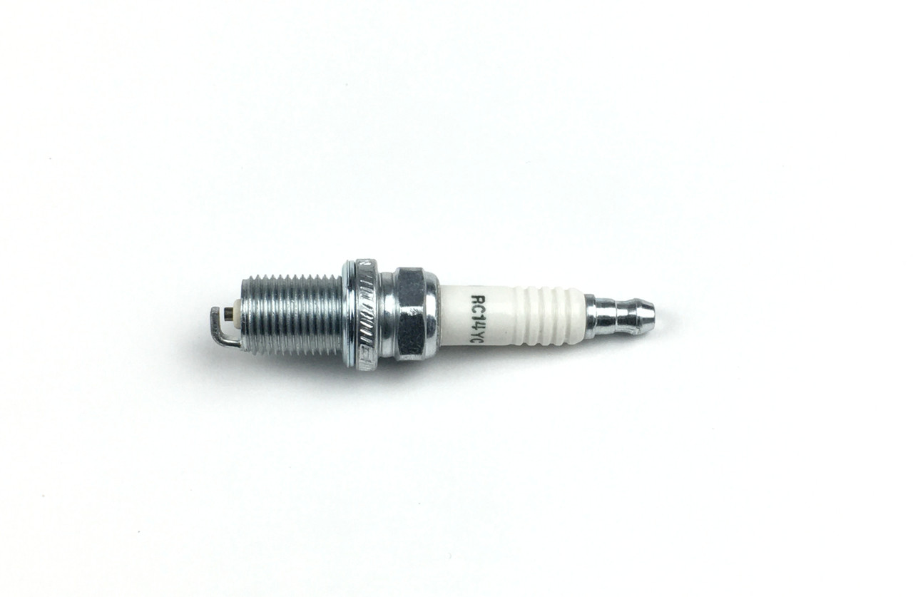 CHAMPION RC14YC AUTO SPARK PLUG PART# 431