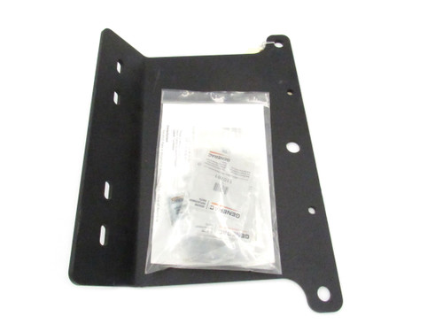 Generac Hitch Plate Kit, Llv, Ll1, Angled 192591